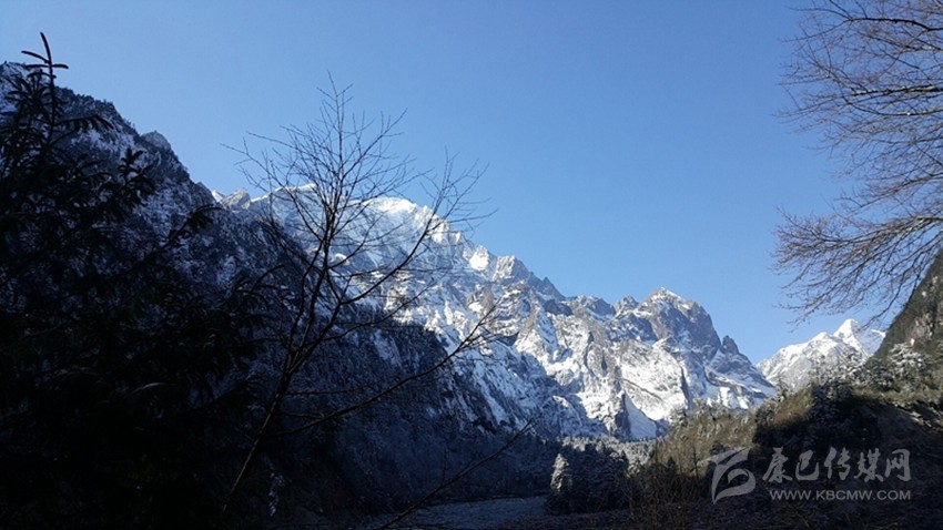 海螺溝這組冬日雪景圖請拿走！